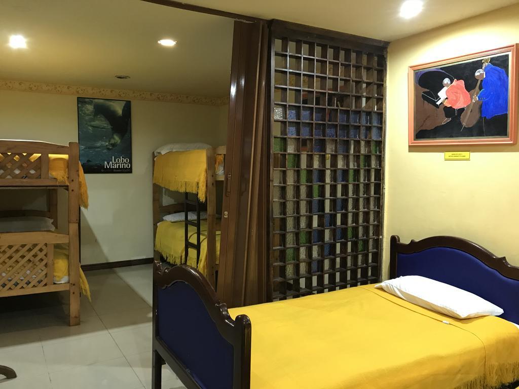 The Yellow House Κίτο Εξωτερικό φωτογραφία